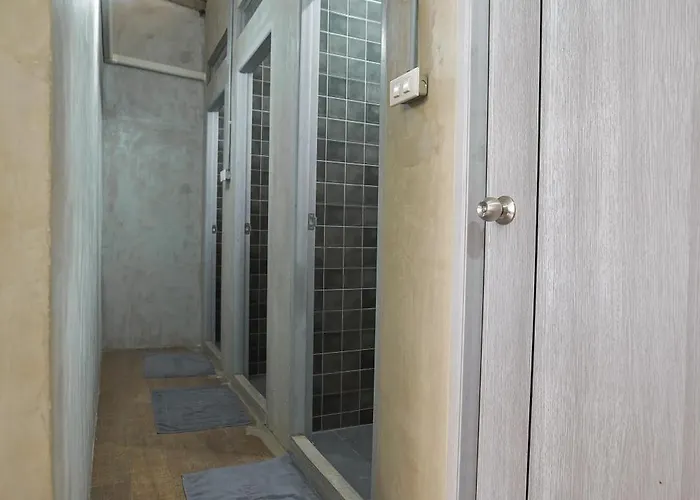 Hostel Siam Breeze - Self Check-in