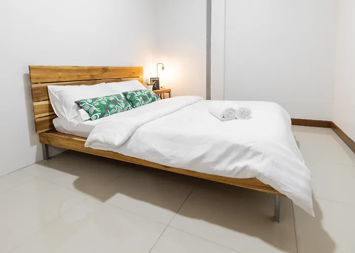 Siam Breeze - Self Check-in Hostel Bangkok